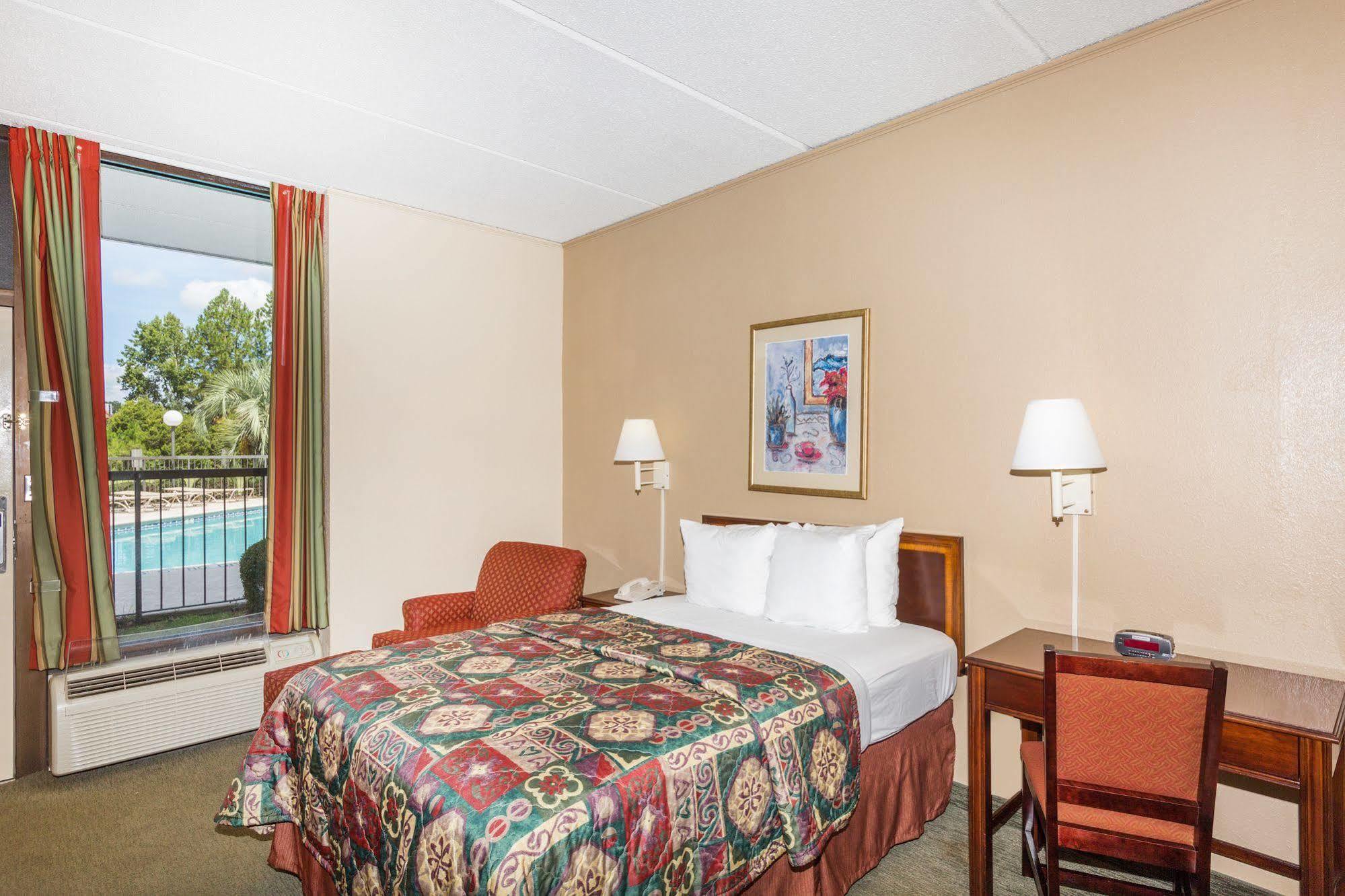 Motel Days By Wyndham 2*